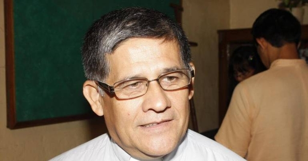 HOY / Se inicia juicio contra sacerdote acusado por abuso sexual
