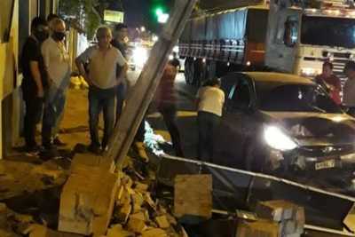 #Ahora ACCIDENTE EN CENTRO DE CORONEL OVIEDO