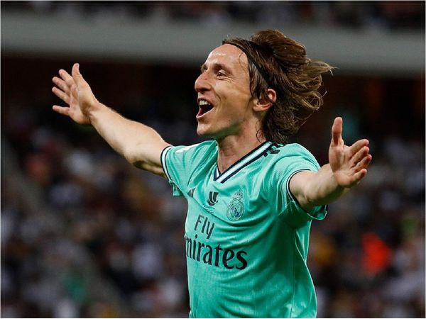 Modric espera jugar más años y terminar su carrera en el Real Madrid