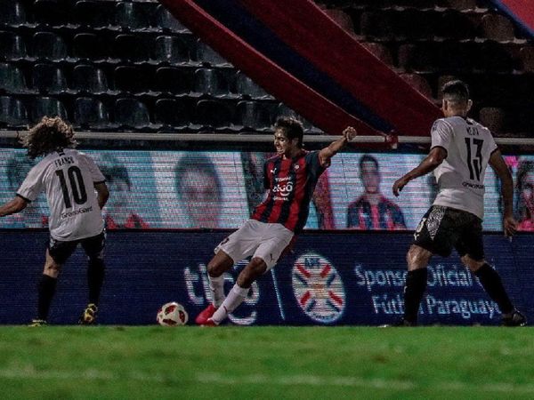 El juvenil de Cerro que se ganó la felicitación de Tacuara Cardozo