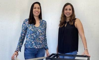 Crean muebles prácticos y minimalistas
