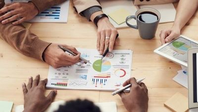 El Flywheel, un modelo que hace énfasis en la experiencia del cliente