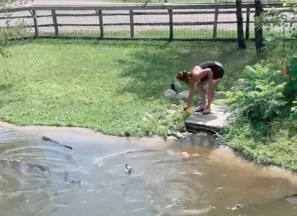 Doña perdió su billetera en medio de jakarekuéra | Crónica