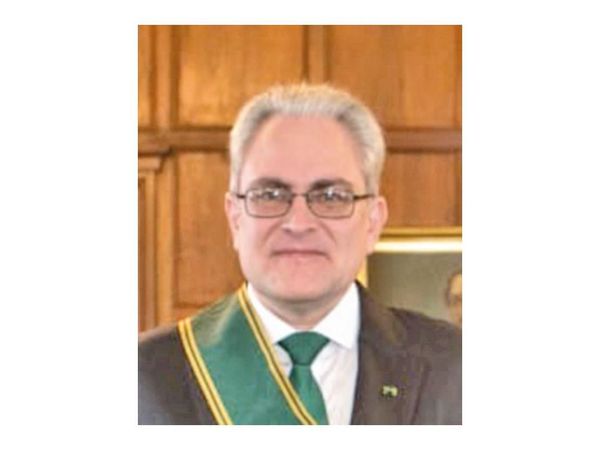 Scavone, sin objeción para ser nuevo embajador ante España