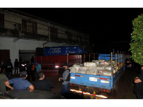 Extranjero imputado por contrabando