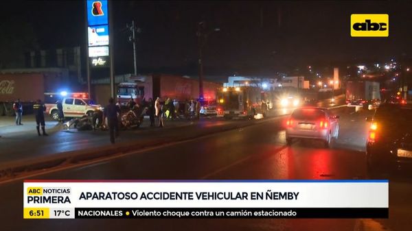 Aparatoso accidente vehicular en Ñemby - ABC Noticias - ABC Color