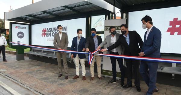 Municipalidad de Asunción inaugura 11 refugios/paradas para pasajeros