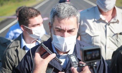Abdo confía en recuperación económica u pide no relajarse con medidas sanitarias.