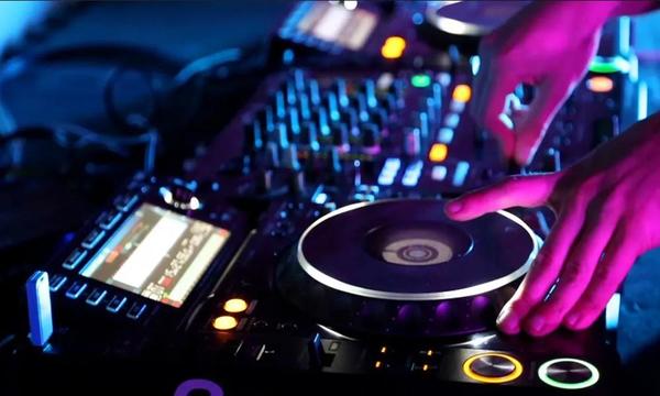 Dj’s organizan fiesta virtual por el “Día de la Amistad” – Prensa 5