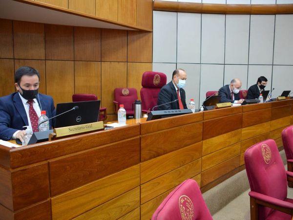 Aprueban proyecto de arancel cero en universidades públicas del país