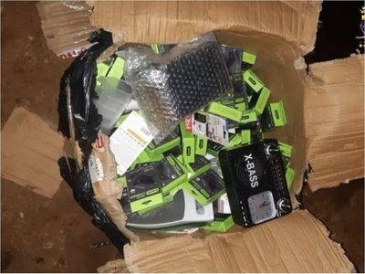 Incautan artículos electrónicos presumiblemente para contrabando
