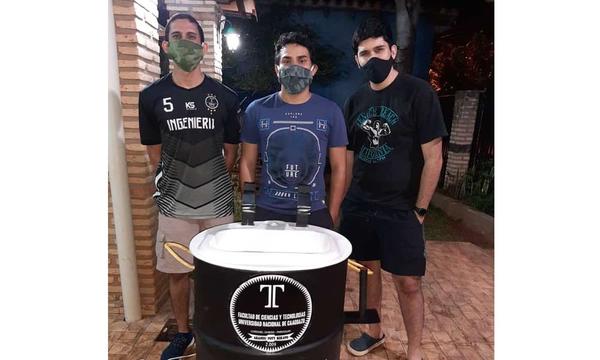 Alumnos de la FCyT fabrican lavamanos automático – Prensa 5