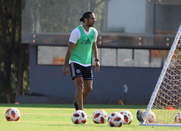 Roque Santa Cruz apunta al domingo