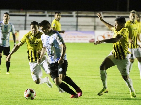 Quedaron a mano en el Parque - APF