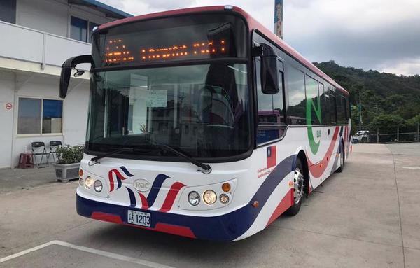 El gobierno de China (Taiwán) donó dos buses eléctricos para probar su desempeño