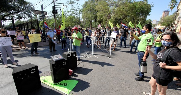 Senado aprueba arancel cero en todas las universidades públicas