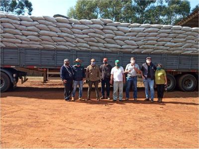 Productores yerbateros exportan 400 toneladas de yerba a la Argentina