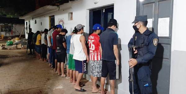 Operativo antimotochorros arroja 14 detenidos en Luque y Limpio • Luque Noticias