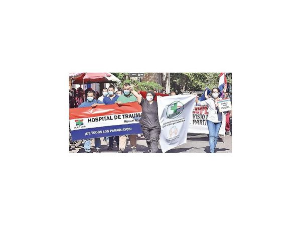 Médicos piden recategorización salarial