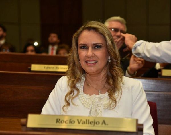 Diputados favorecen a corruptos al no elevar pena y evitando su prisión