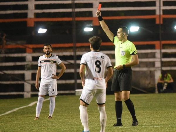 Las autoridades de la fecha 10