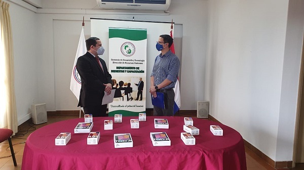 Distribuidora dona productos tecnológicos al IPS