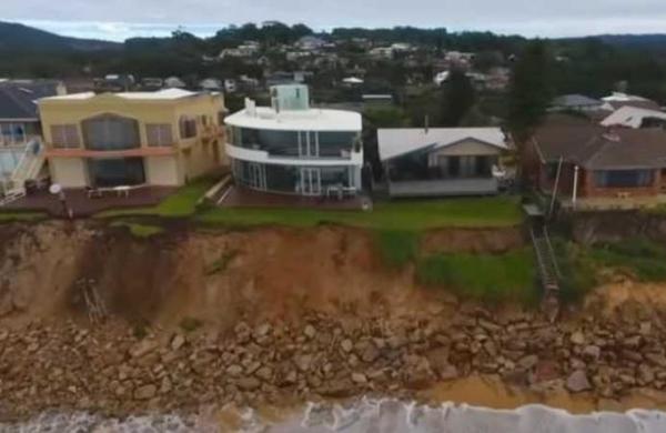 Las 40 mansiones en Australia que están a punto de caer al océano - SNT
