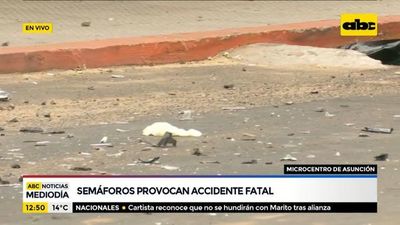 Semáforos provocan accidente fatal en el microcentro - ABC Noticias - ABC Color