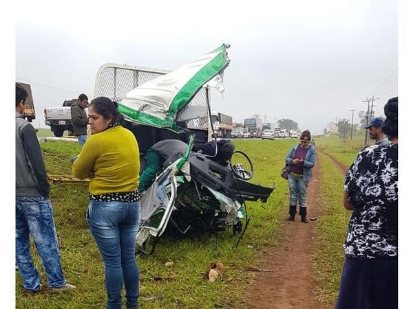 UN FALLECIDO Y DOS HERIDOS GRAVES EN ACCIDENTE SOBRE RUTA 6 - Campo 9 Noticias