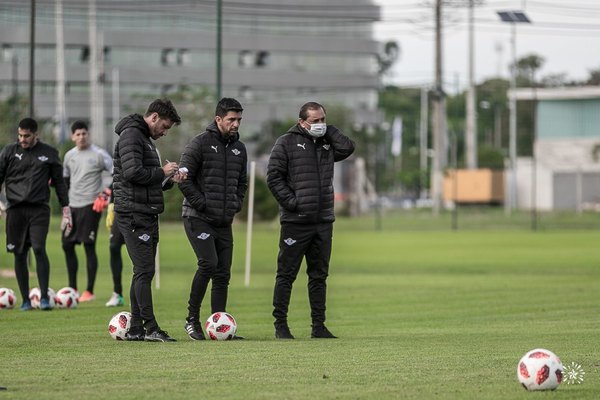 Los cambios que prepara Ramón Díaz tras la derrota ante Cerro