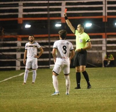 Las autoridades de la fecha 10