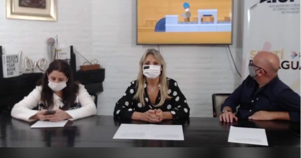 Confeccionistas garantizan provisión de batas a Salud