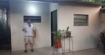 Historia de amor y solidaridad: Miguelito y Don Goyo ya tienen casa nueva