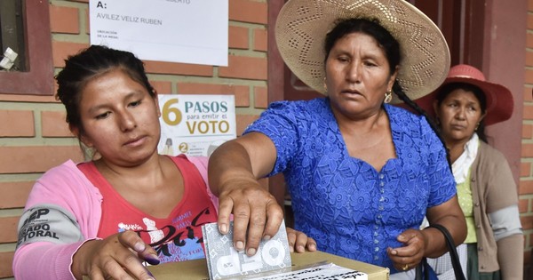 Aplazamiento de elecciones eleva tensión en Bolivia en medio de la pandemia
