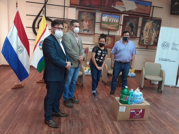 Entregaron víveres a artistas de Misiones - Digital Misiones