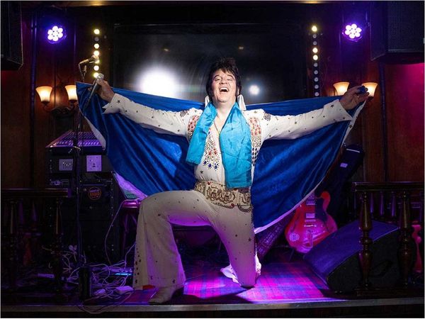Un noruego bate un récord mundial cantando Elvis durante 50 horas