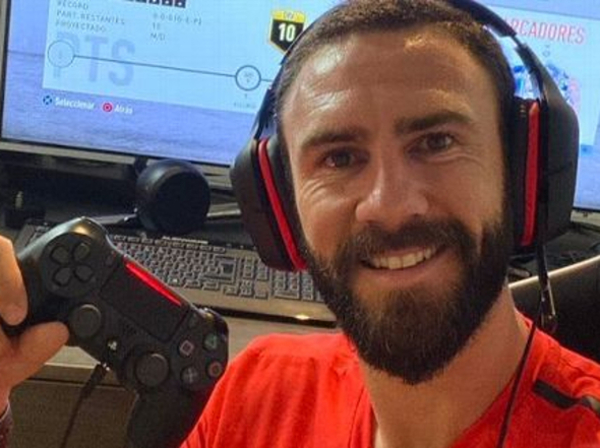 Miguel Layún apuesta fuerte a los eSports