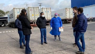 Fiscal se constituye en empresa frigorífica con 115 casos de COVID19 que sigue operando