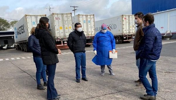Fiscal se constituye en empresa frigorífica con 115 casos de COVID19 que sigue operando