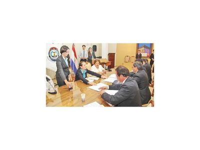 TSJE asiste a abogados para elegir miembros del CM