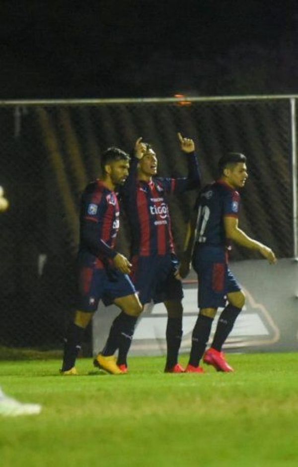 Cerro Porteño festeja en los Jardines y confirma su gran reinicio