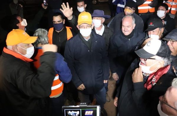 Acueducto bombea agua al Chaco por primera vez - Nacionales - ABC Color