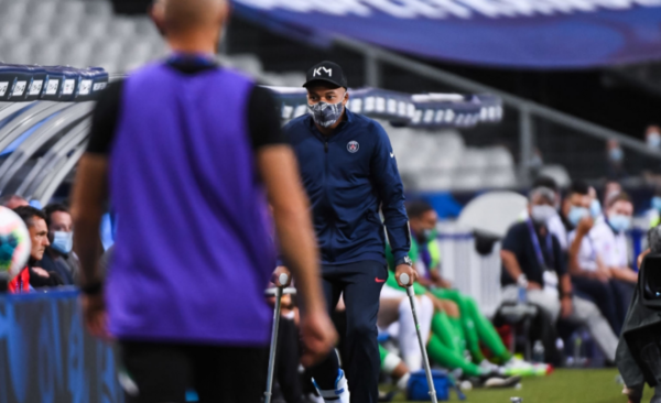 HOY / Mbappé sufre un fuerte esguince de tobillo y es duda para la Champions