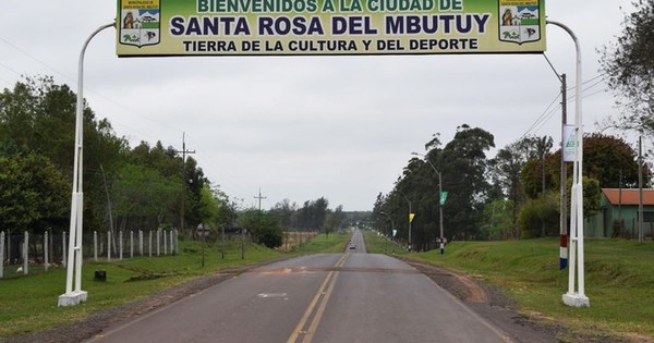 Un hombre pierde la vida al caer con su vehículo desde un puente en Santa Rosa del Mbutuy