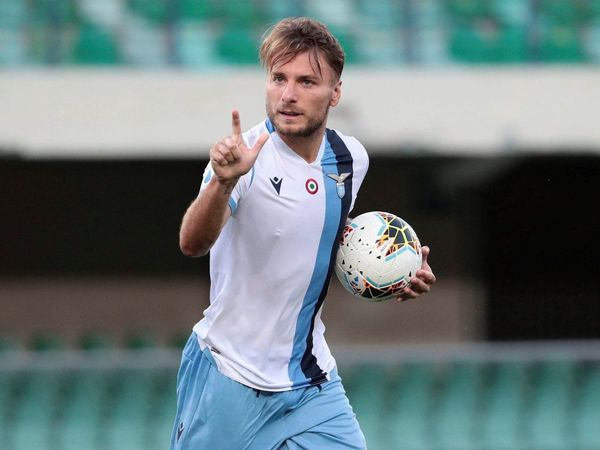 Immobile firma un triplete, alcanza a Lewandowski y se aleja de CR7