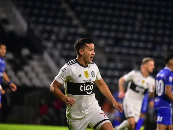 Olimpia golea a un pobre Sol de América y es nuevo escolta