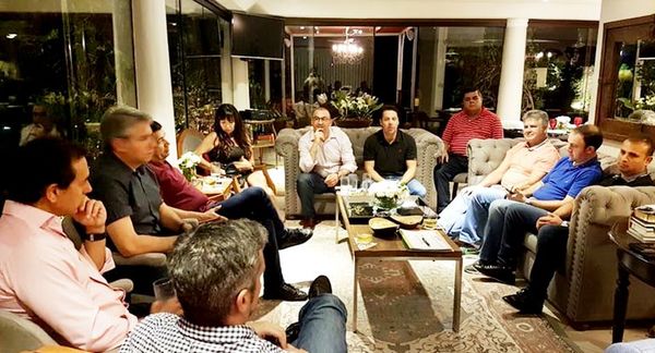 Empresa del amigo de Velázquez se benefició con compra por pandemia - Nacionales - ABC Color