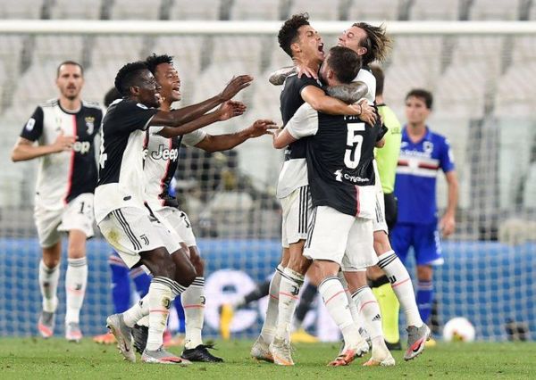 Juventus se proclama campeón de Italia por novena vez consecutiva
