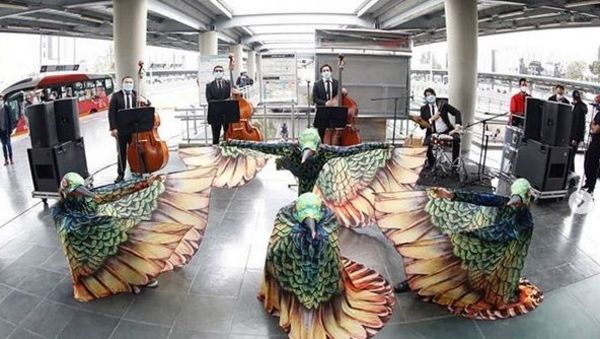 Filarmónica de Colombia lleva música al transporte público durante la pandemia » Ñanduti