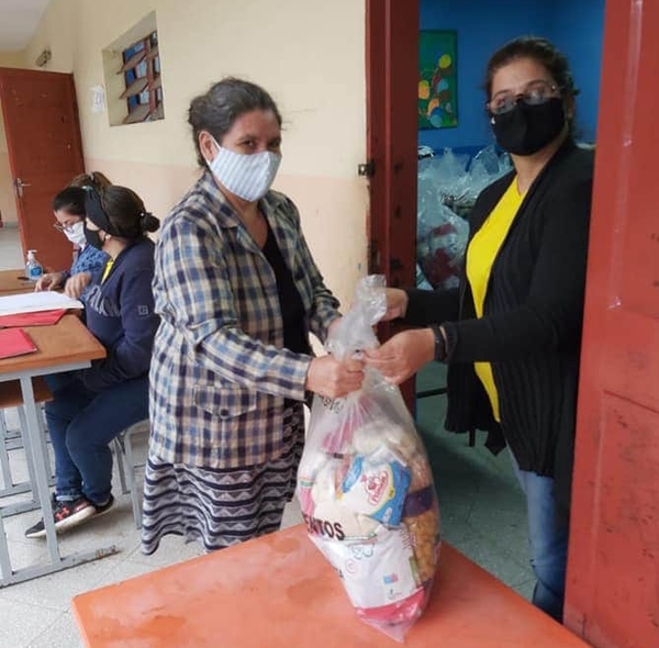 Inician sexta entrega de kits de alimentos en instituciones educativas de la Capital » Ñanduti
